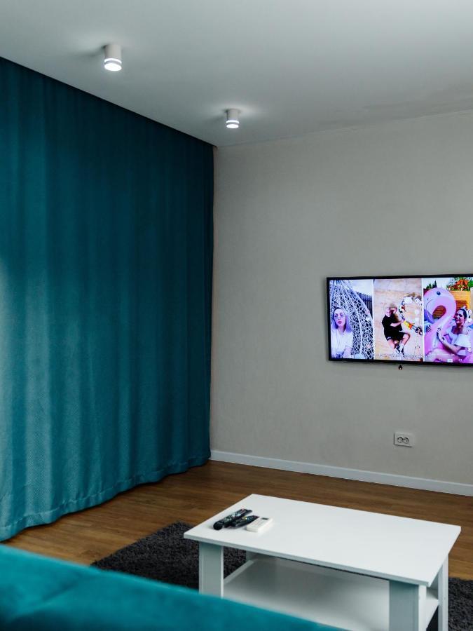 Shanti, Best Apts Uralsk Eksteriør billede